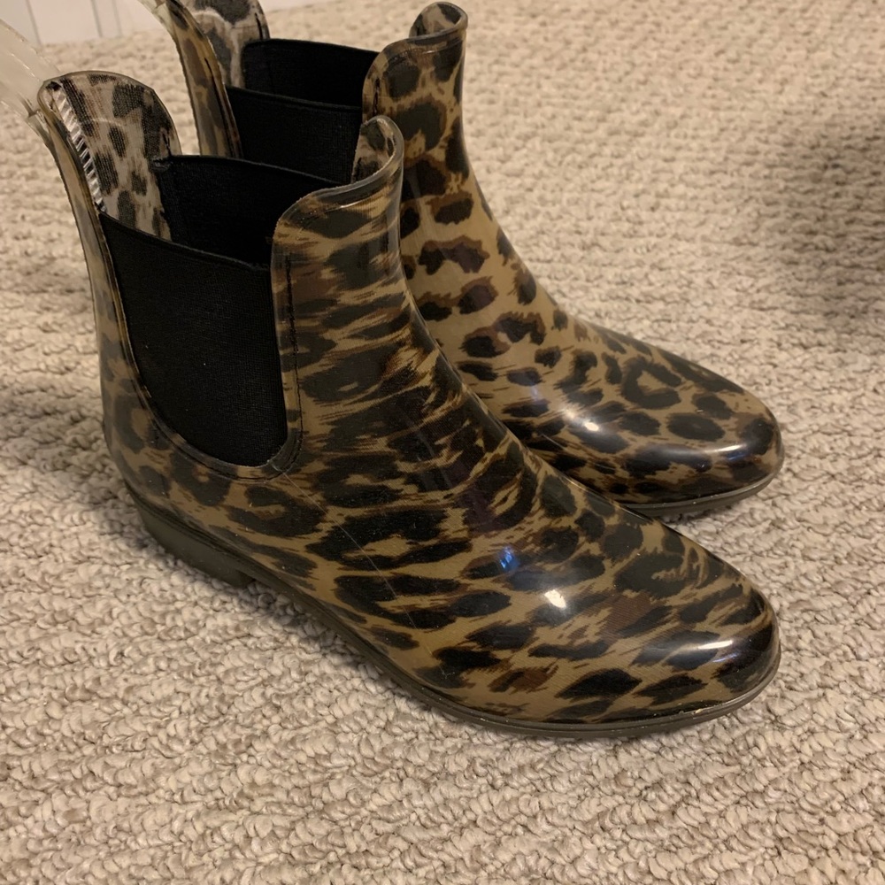 Ann Taylor Leopard Print Rain Boots